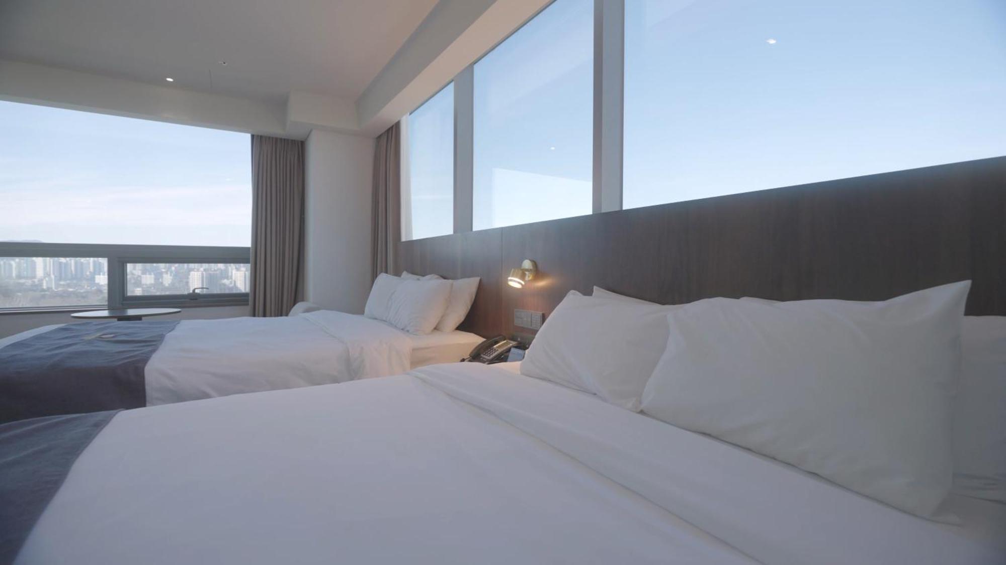 Interburgo Hotel Вонджу Экстерьер фото